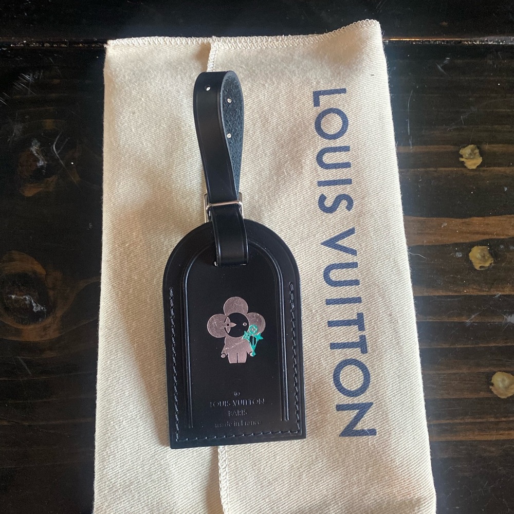 Louis Vuitton Black Luggage Tag